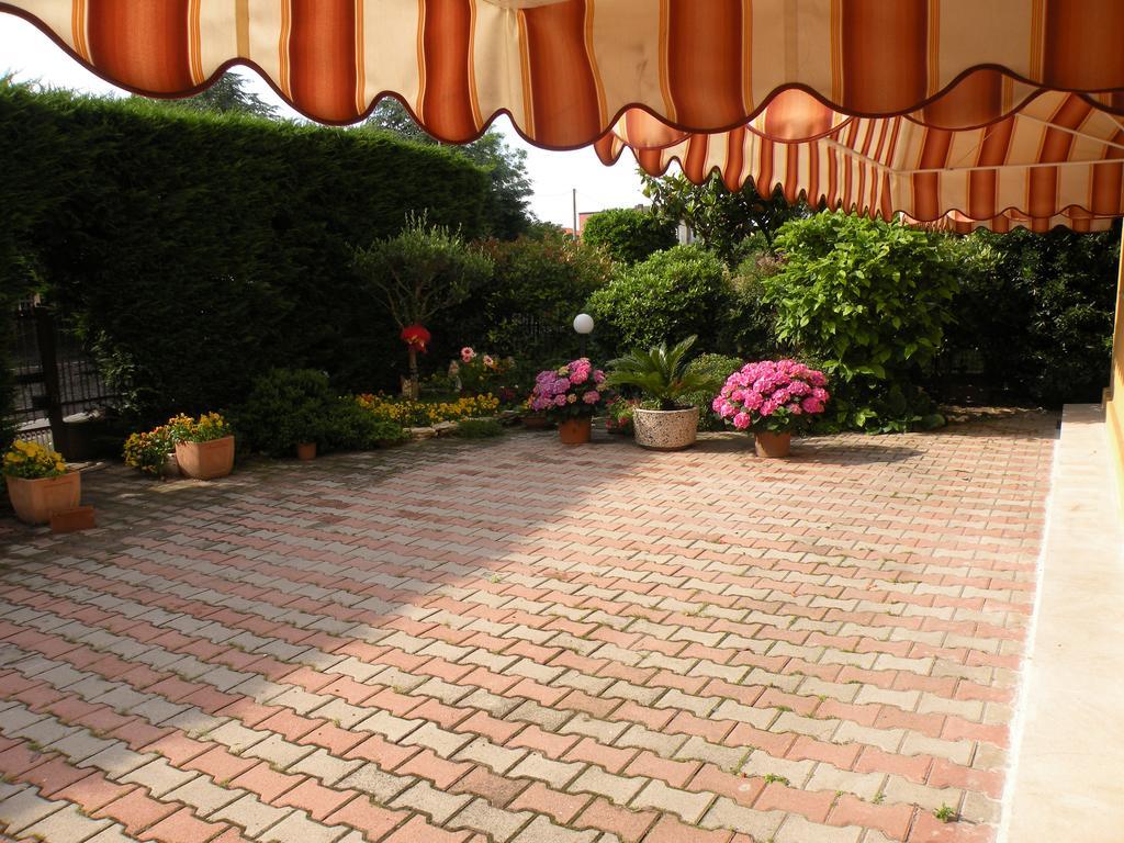 Casa Oriana Villa Розолина Екстериор снимка